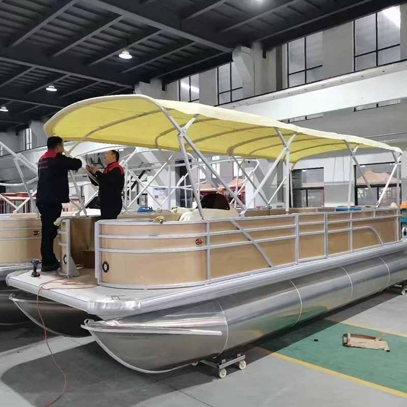 Leisure Pontoon Nkoj